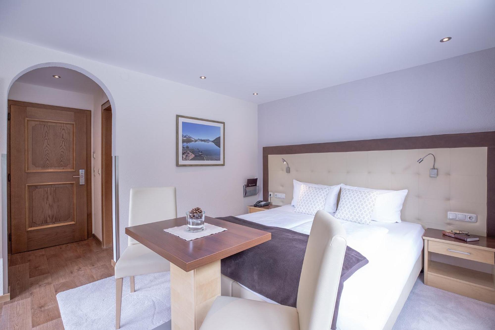 Patteriol Apart-Hotel-Garni 장크트안톤암아를베르크 외부 사진